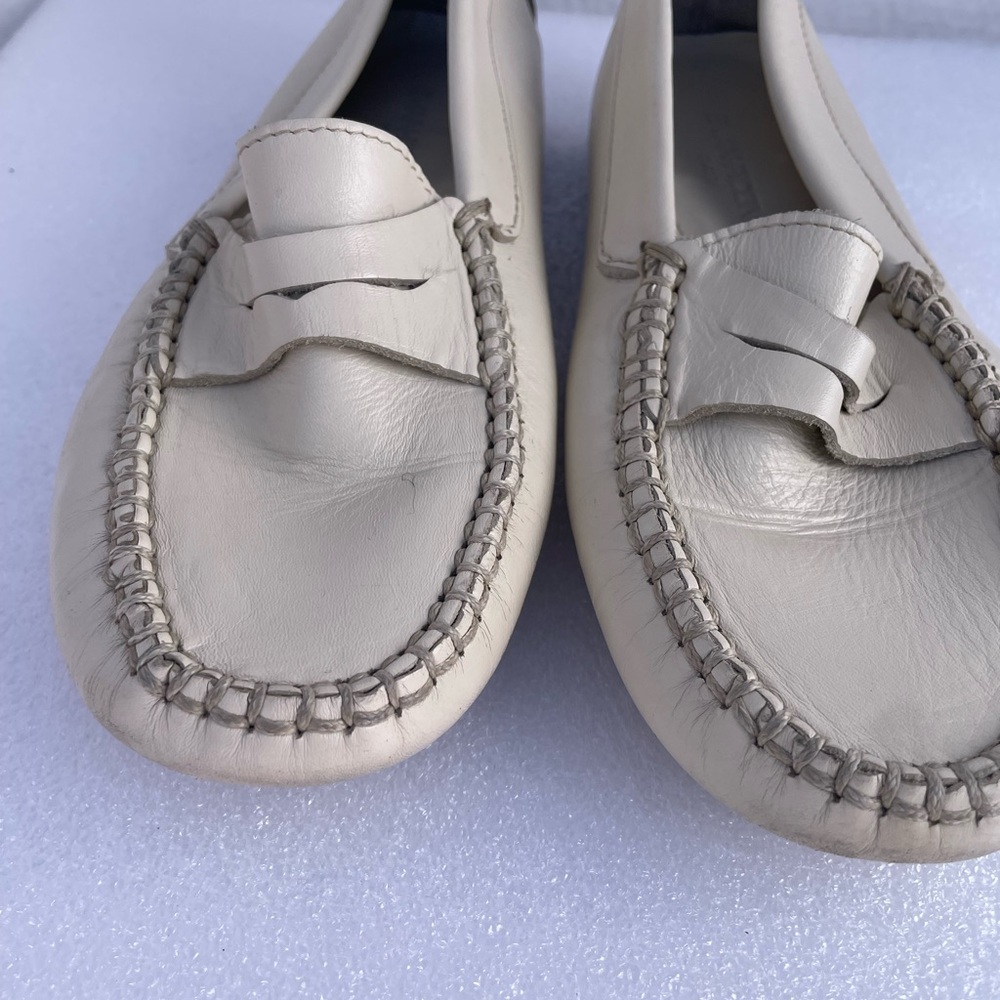 Evan Picone Beige Leather Penny Loafers